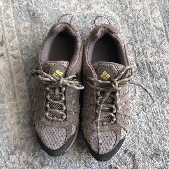 columbia omni grip techlite shoes